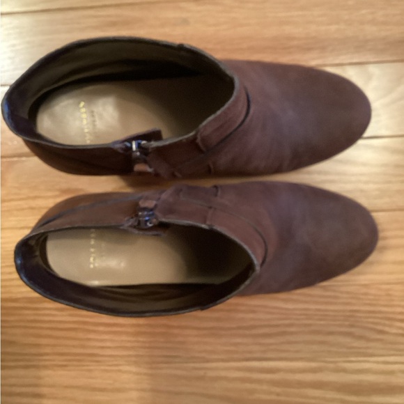 Cole Haan Brown Leather Calixta Booties size 7 - Picture 15 of 16